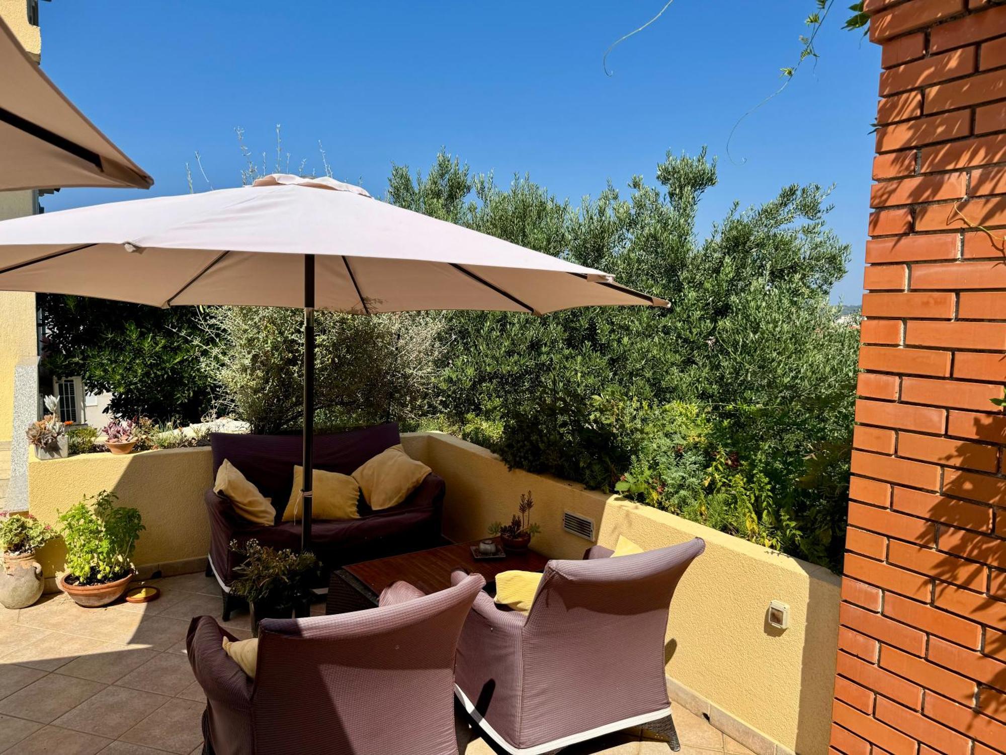 Apartments Maricic Banjol מראה חיצוני תמונה