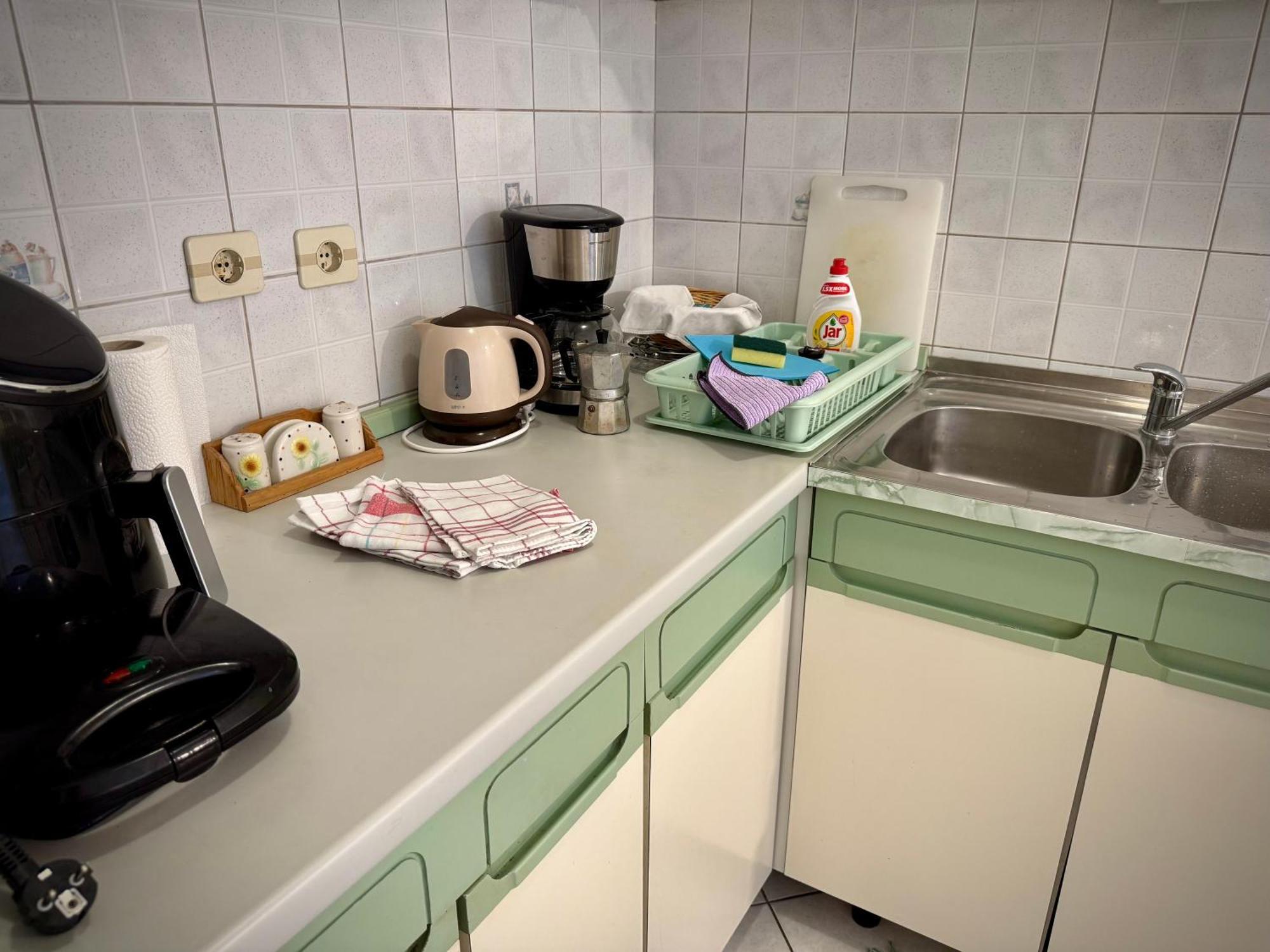 Apartments Maricic Banjol מראה חיצוני תמונה